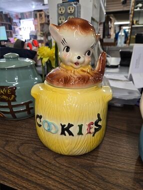Vintage 1950s  Ceramic Cat Cookie Jar - Yellow and Brown